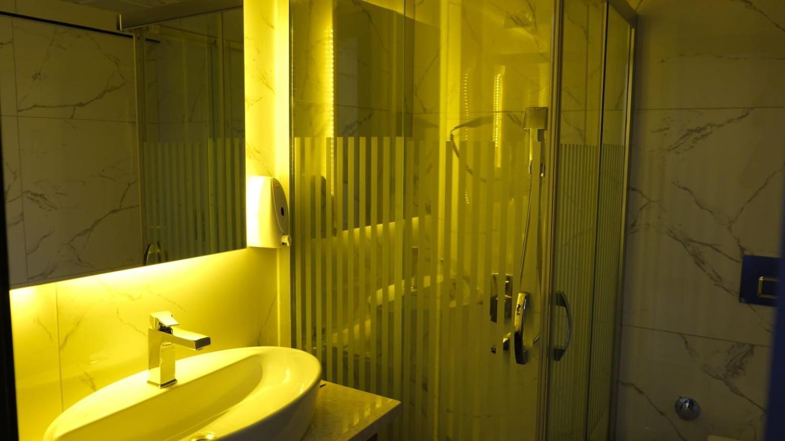 Talles City Hotel İzmir Extérieur photo